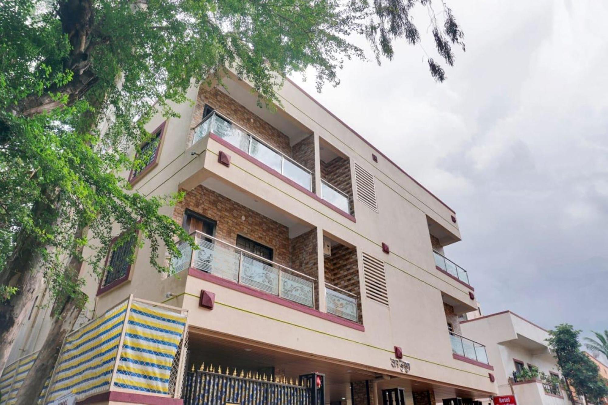 Hotel Paradise-Near Eon It Park Kharadi Pune Exterior foto